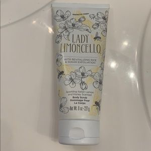 Perfectly Posh body scrub